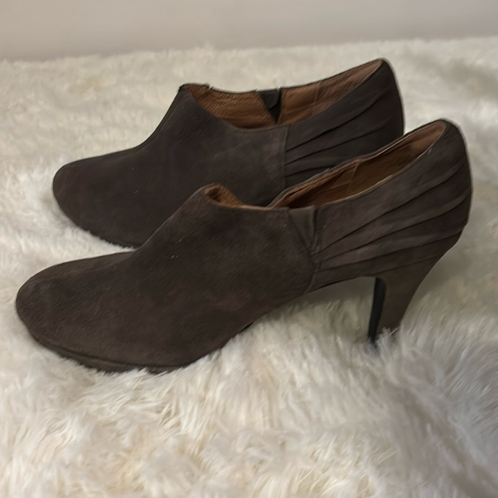 Clark’s Indigo Heels